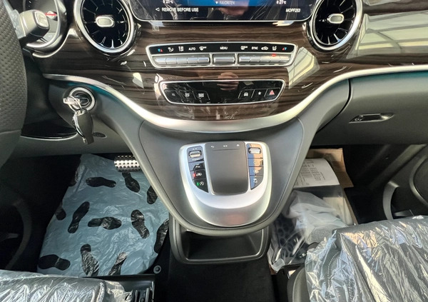 Mercedes-Benz Klasa V cena 399000 przebieg: 20, rok produkcji 2023 z Skarszewy małe 704